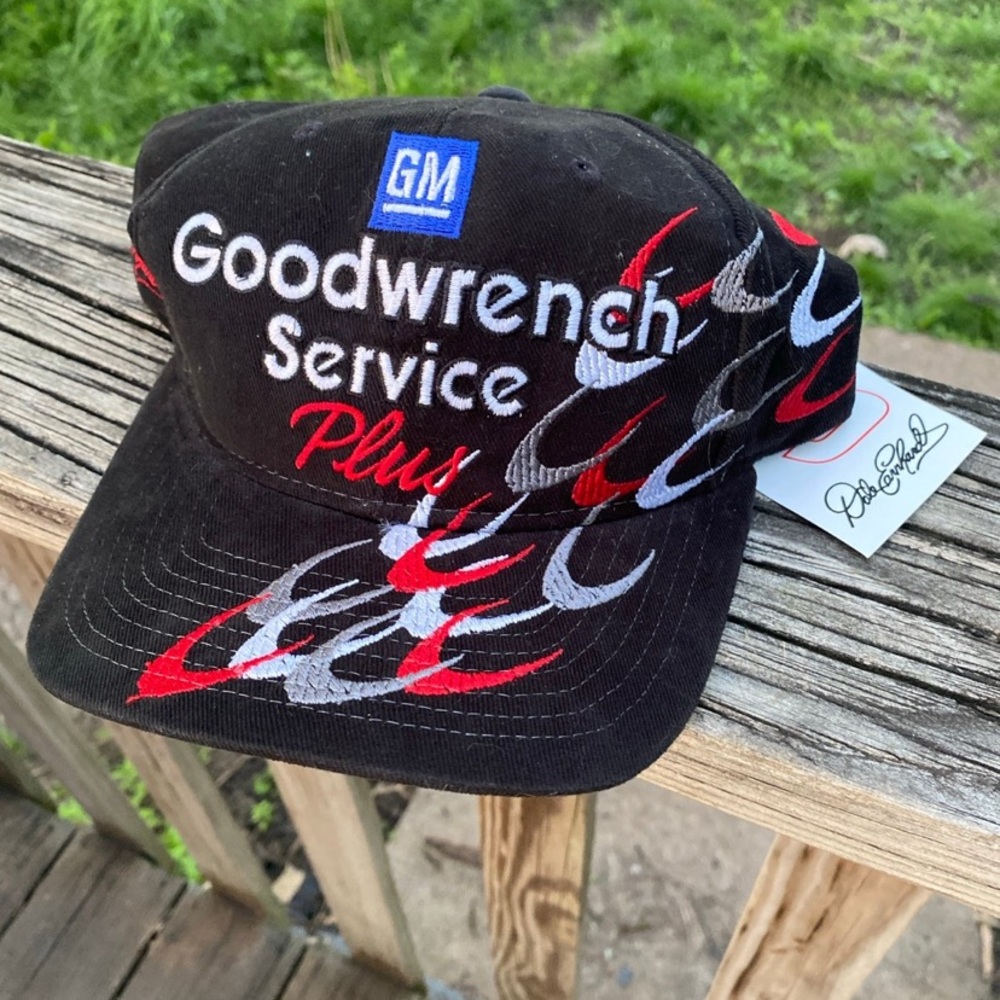 Goodwrench Service Plus Black Cap